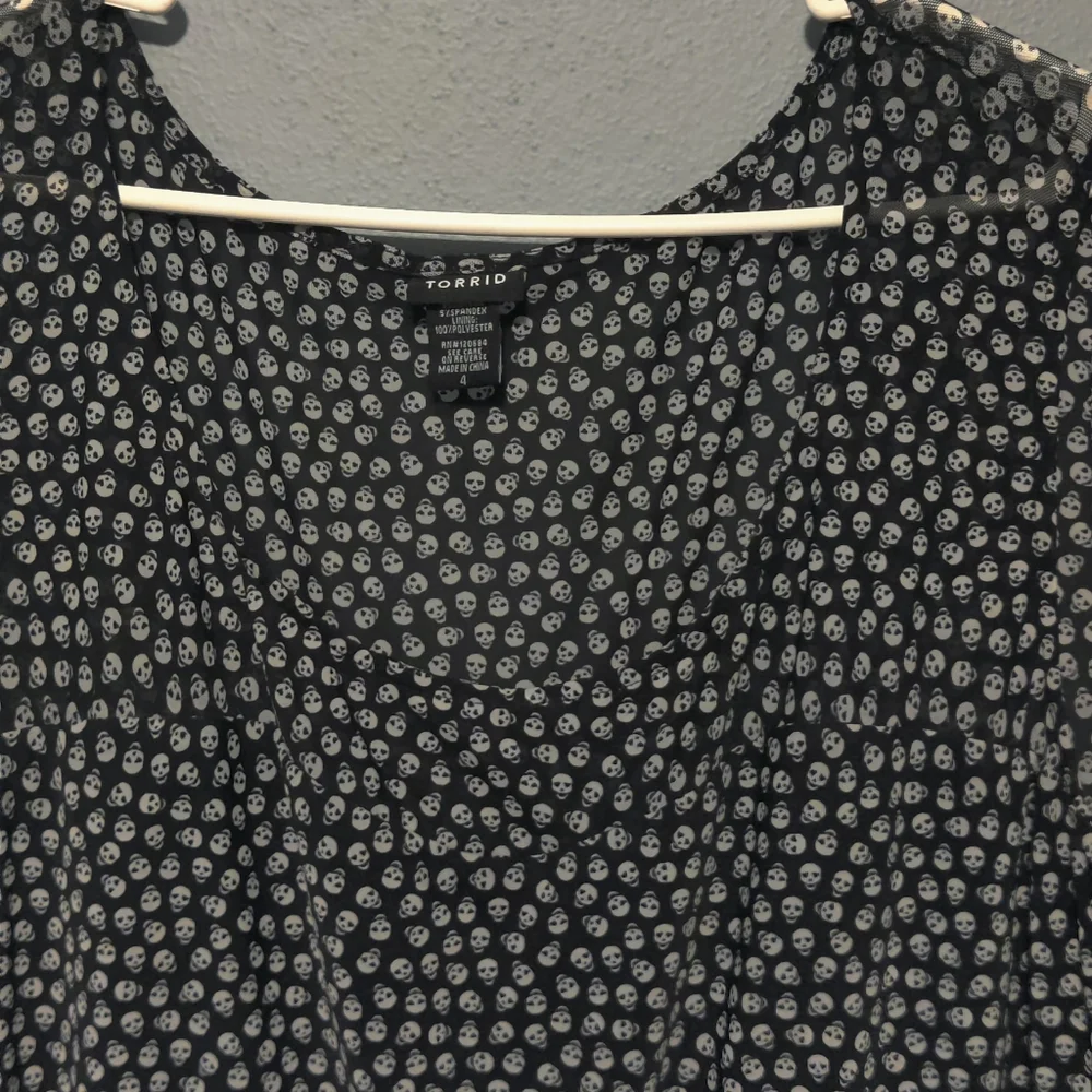 Skull Pattern Tank - Picture 2 of 11